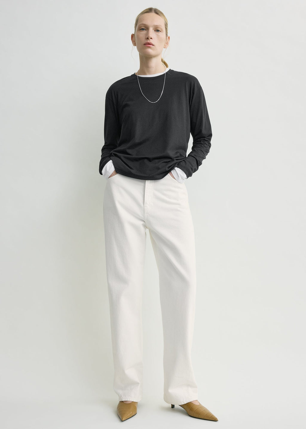 Classic long-sleeve tee black